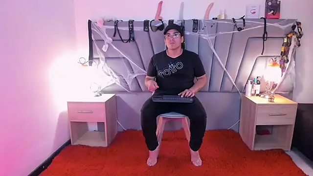 Vale n Matt online show from October 29, 3:42 am