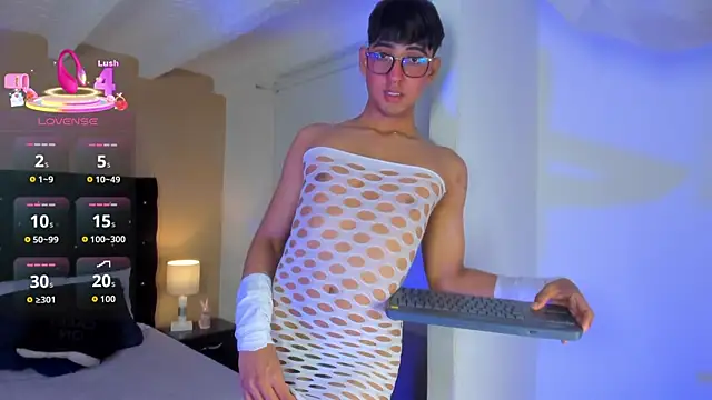 Dark hairy  online show from September 26, 4:38 am