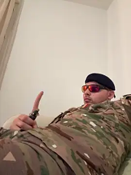 Napoleon1er  online show from November 14, 9:13 pm