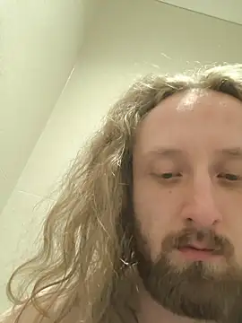 Snapshot of DrownMentallyyy chatting on October 28, 5:55 am DrownMentallyyy online show from October 28, 5:55 am