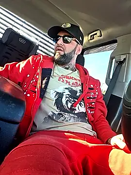 Beardedtattood online show from October 9, 1:09 pm