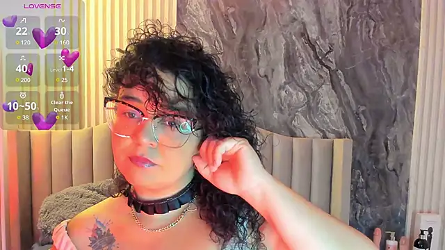 Reginavegaa online show from March 6, 11:58 am