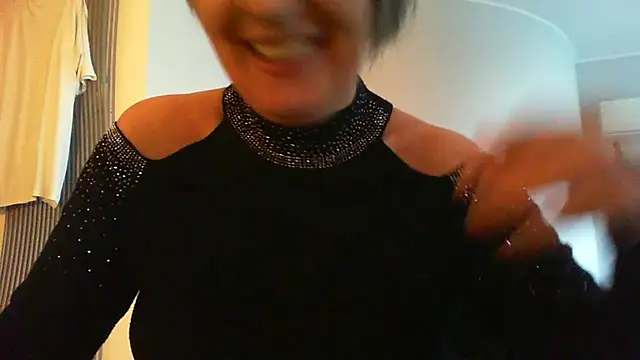 Snapshot of __Angel78__ chatting on October 18, 1:12 pm Angel78 online show from October 18, 1:12 pm