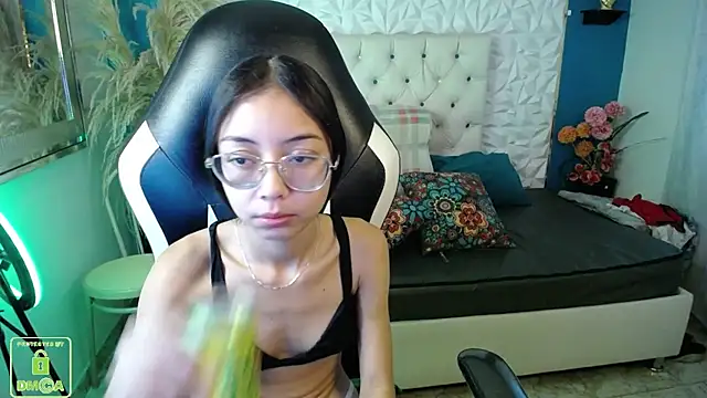 NathaliaSweet 11 online show from December 19, 2:02 pm