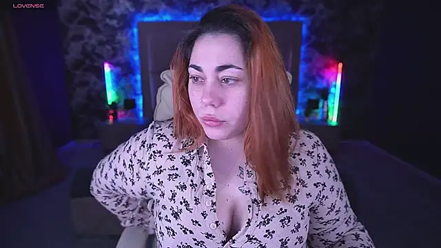 Kittywakee online show from February 25, 7:09 am