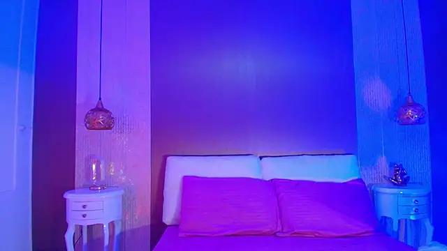 Snapshot of DannaDooll99 chatting on November 7, 11:21 am DannaDooll99 online show from November 7, 11:21 am