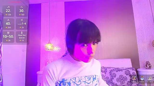 Snapshot of DannaDooll99 chatting on December 20, 12:01 pm DannaDooll99 online show from December 20, 12:01 pm