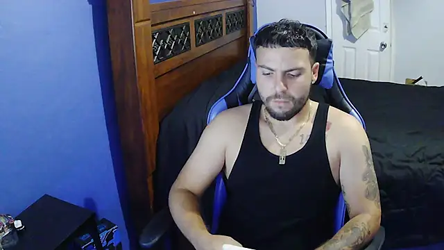 Snapshot of MasterKvn chatting on October 30, 6:15 am MasterKvn online show from October 30, 6:15 am