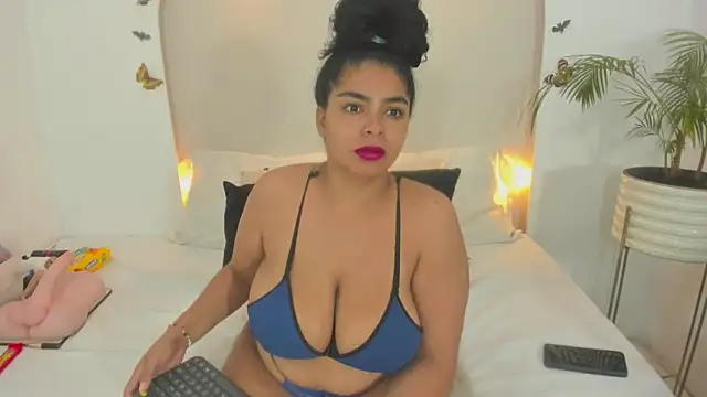 Sofii Cooper1 online show from November 14, 4:22 am