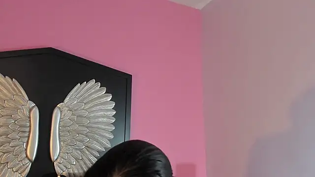 lupeebony online show from July 8, 7:51 pm