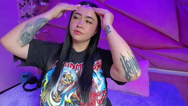 Victoria Rossy online show from October 11, 7:45 pm