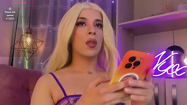 Nyx  Blackwood online show from February 28, 3:40 am