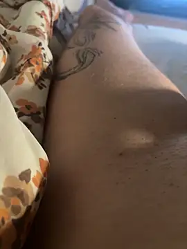 Snapshot of romanhrdcore chatting on October 3, 1:57 am romanhrdcore online show from October 3, 1:57 am