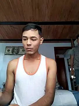 Snapshot of SexyNicoHotxx chatting on January 1, 7:53 pm SexyNicoHotxx online show from January 1, 7:53 pm