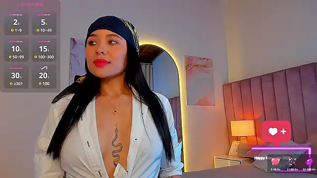 Snapshot of SweetGirl______ chatting on January 22, 1:31 am SweetGirl online show from January 22, 1:31 am