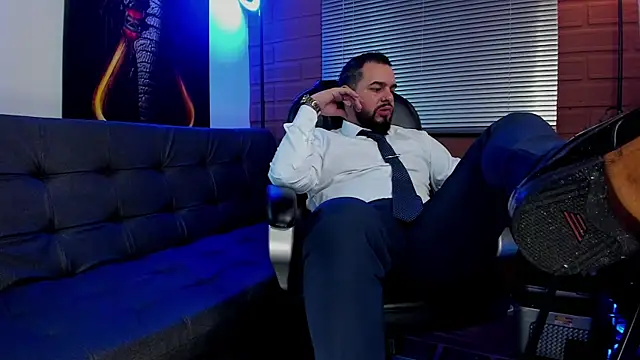 Snapshot of Ethan_Castellano chatting on January 10, 1:10 am Ethan Castellano online show from January 10, 1:10 am