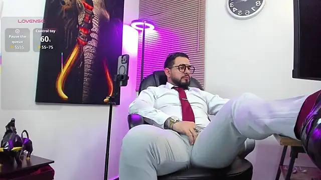 Snapshot of Ethan_Castellano chatting on September 22, 8:22 pm Ethan Castellano online show from September 22, 8:22 pm