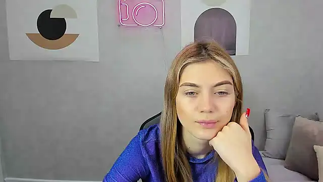 Snapshot of Cherry_Price chatting on December 26, 2:55 am Cherry Price online show from December 26, 2:55 am