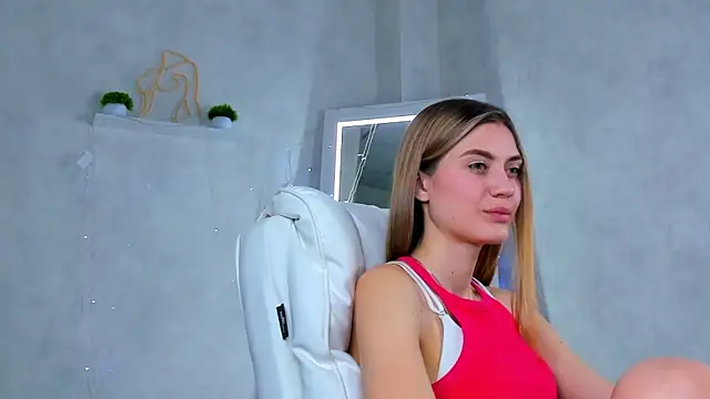 Snapshot of Cherry_Price chatting on March 20, 4:07 am Cherry Price online show from March 20, 4:07 am