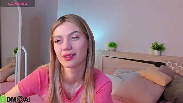 Cherry Price online show from December 22, 12:18 am