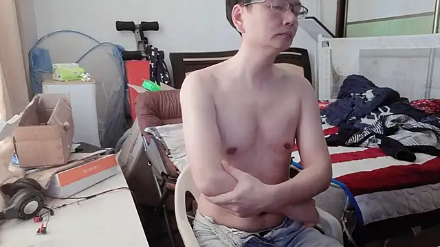 hotkaier online show from April 9, 3:17 am