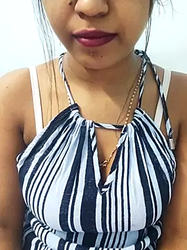 Snapshot of Sania-Love chatting on February 12, 5:26 pm Sania-Love online show from February 12, 5:26 pm