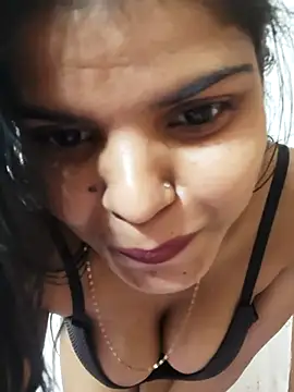 Snapshot of Sania-Love chatting on February 17, 1:21 pm Sania-Love online show from February 17, 1:21 pm