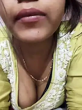 Snapshot of Sania-Love chatting on March 5, 8:00 pm Sania-Love online show from March 5, 8:00 pm