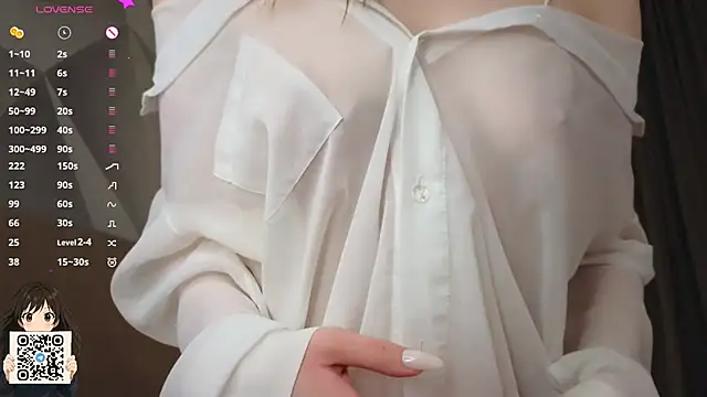 Snapshot of LoraDevon chatting on January 11, 4:23 pm LoraDevon online show from January 11, 4:23 pm