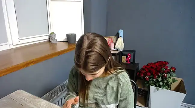 Snapshot of felicity_gold chatting on February 20, 7:45 am felicity gold online show from February 20, 7:45 am