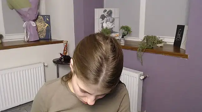 Snapshot of felicity_gold chatting on February 27, 10:31 pm felicity gold online show from February 27, 10:31 pm