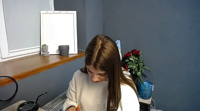 Snapshot of felicity_gold chatting on February 28, 7:37 am felicity gold online show from February 28, 7:37 am
