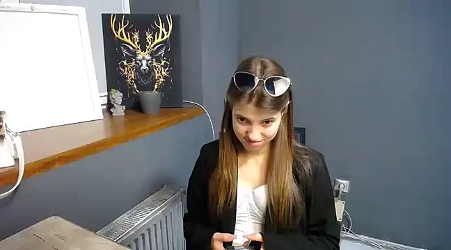 Snapshot of felicity_gold chatting on March 10, 7:21 am felicity gold online show from March 10, 7:21 am
