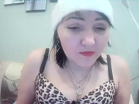 ClaireSunset online show from December 26, 6:01 pm