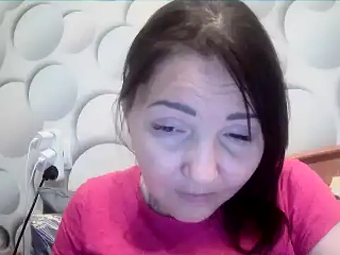 ClaireSunset online show from April 2, 6:05 pm