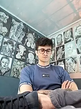 Loggan donnelly online show from December 14, 7:40 pm