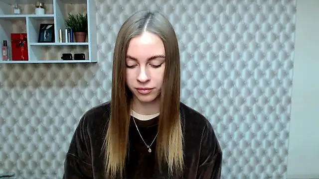 AlisaCatty  online show from December 5, 8:22 am