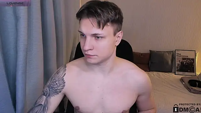 handsome guy01 online show from February 4, 12:05 am