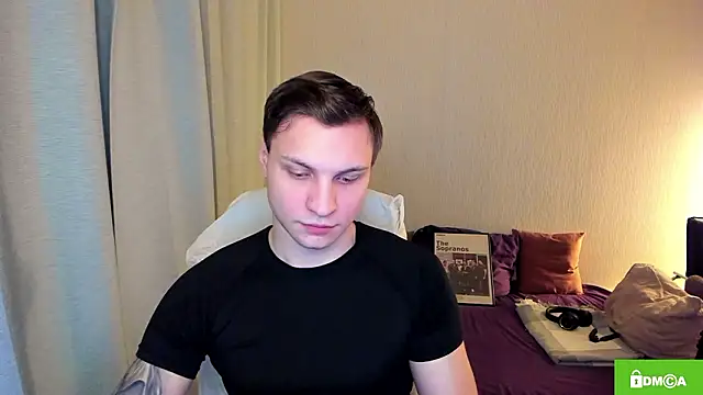 handsome guy01 online show from March 18, 7:50 pm