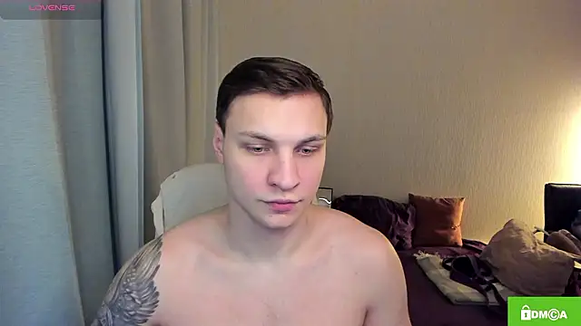 handsome guy01 online show from March 29, 3:34 pm