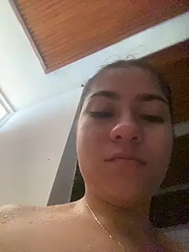 Snapshot of LorenaAmerica chatting on December 11, 11:51 am LorenaAmerica online show from December 11, 11:51 am