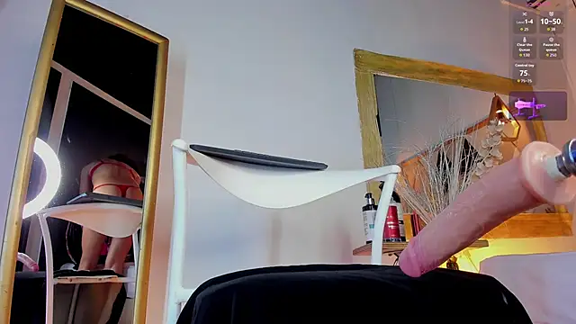 Snapshot of BritannyClaire chatting on May 9, 6:51 am BritannyClaire online show from May 9, 6:51 am