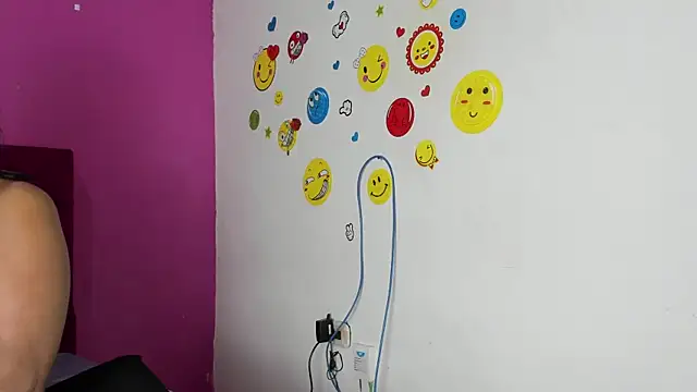 tiffany Bitch online show from February 3, 8:03 pm