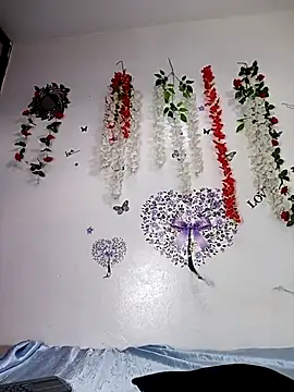 tiffany Bitch online show from September 14, 7:57 pm