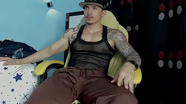 Alex motta online show from January 18, 3:32 am