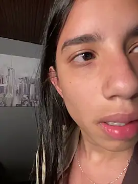 Praga Pink online show from March 18, 3:31 am