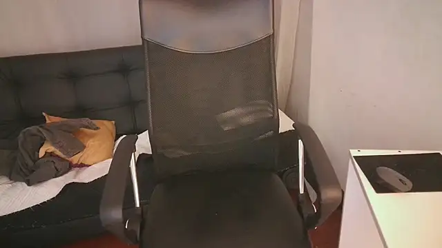 Aurora ath online show from December 13, 4:11 am