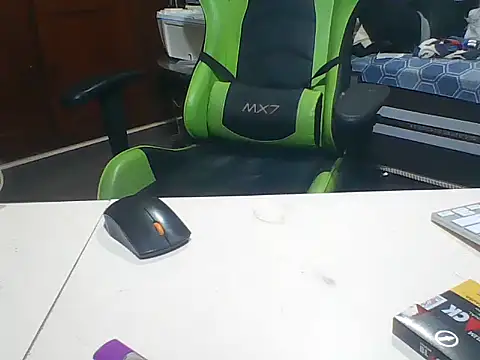 SOLESFETISHBR online show from November 18, 1:55 am