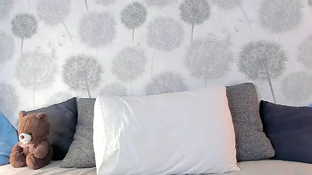 EngelFugler online show from January 28, 3:35 pm