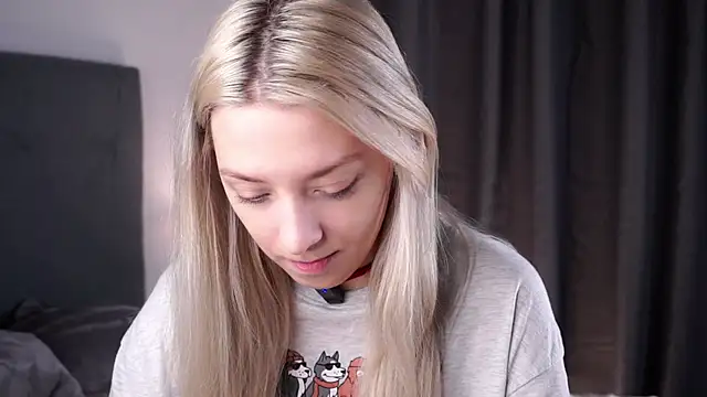 EngelFugler online show from September 12, 11:10 am